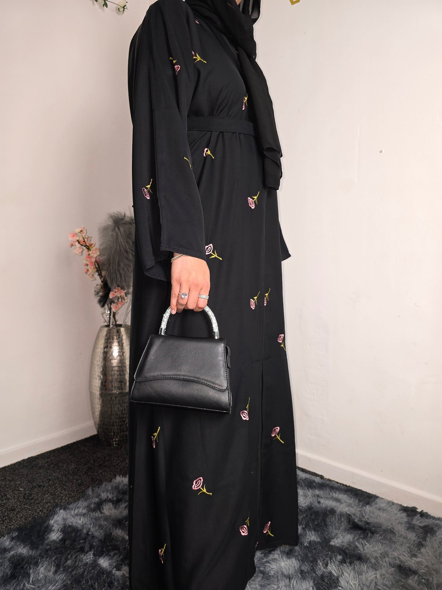 Black Open Front Plain Nida Flowers Embroidered Abaya