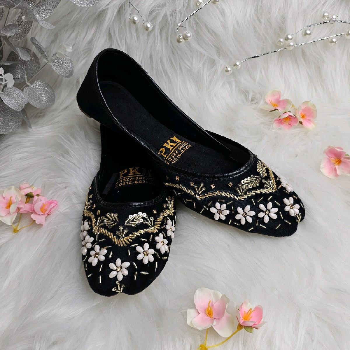 Fatiisa's Gorgeous Velvet Ladies Khussa Shoes For Special Occasions